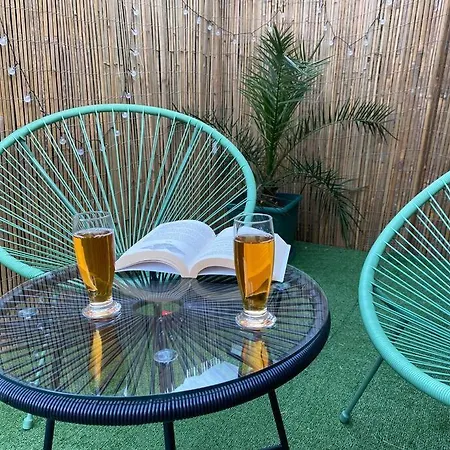 L'atypique - Centre-ville - Terrasse - Clim شقة