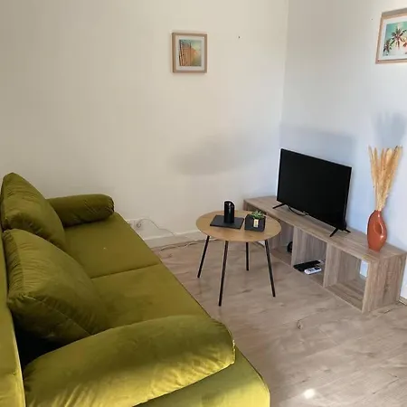 L'atypique - Centre-ville - Terrasse - Clim * أنغوليم